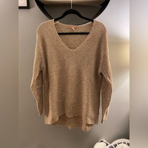 H&M knitted sweater size L.